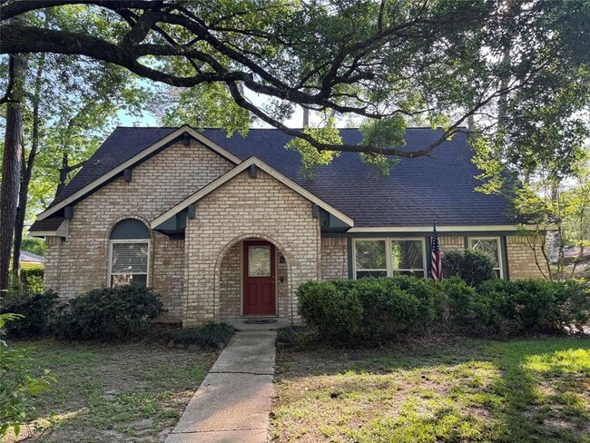 Building Photo - 2162 Little Cedar Dr