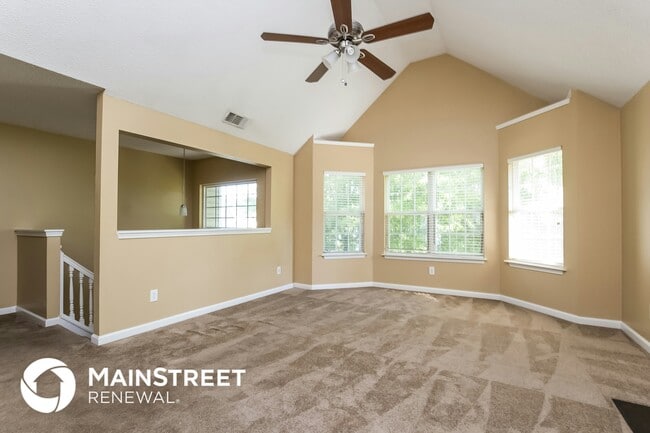 Building Photo - 2061 Registry Dr