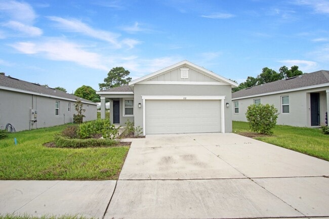 Building Photo - RENTAL AVAILABLE NOW