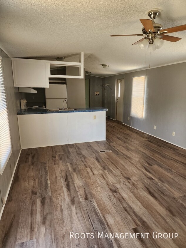 Building Photo - Home Available to Lease - Apply Today!