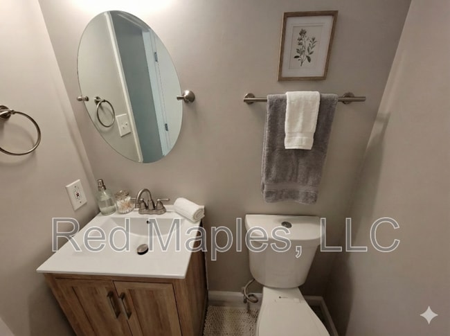 Foto del edificio - 332 Villa Dr