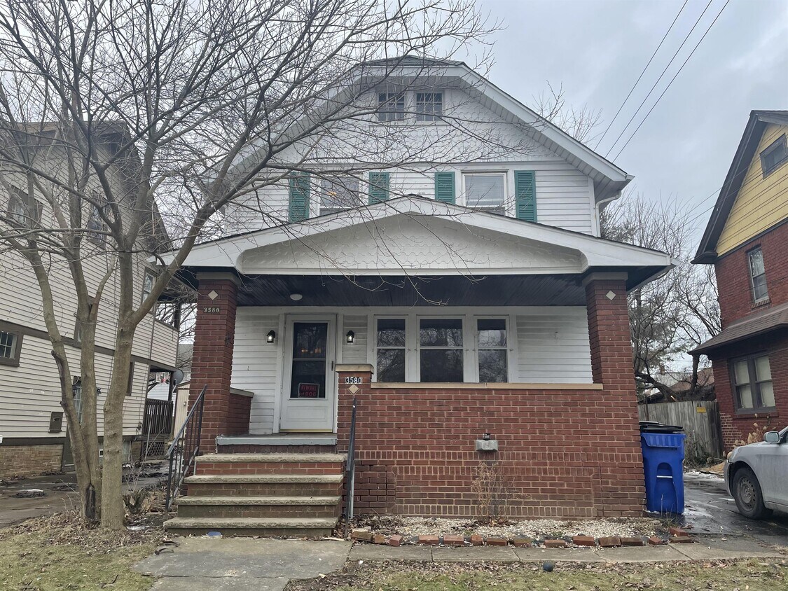 Primary Photo - 3580 Bosworth Rd