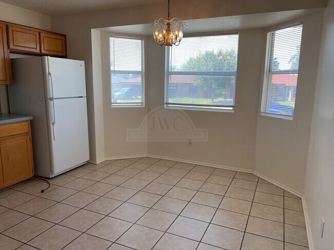 Foto del edificio - 4603 Stallion Dr