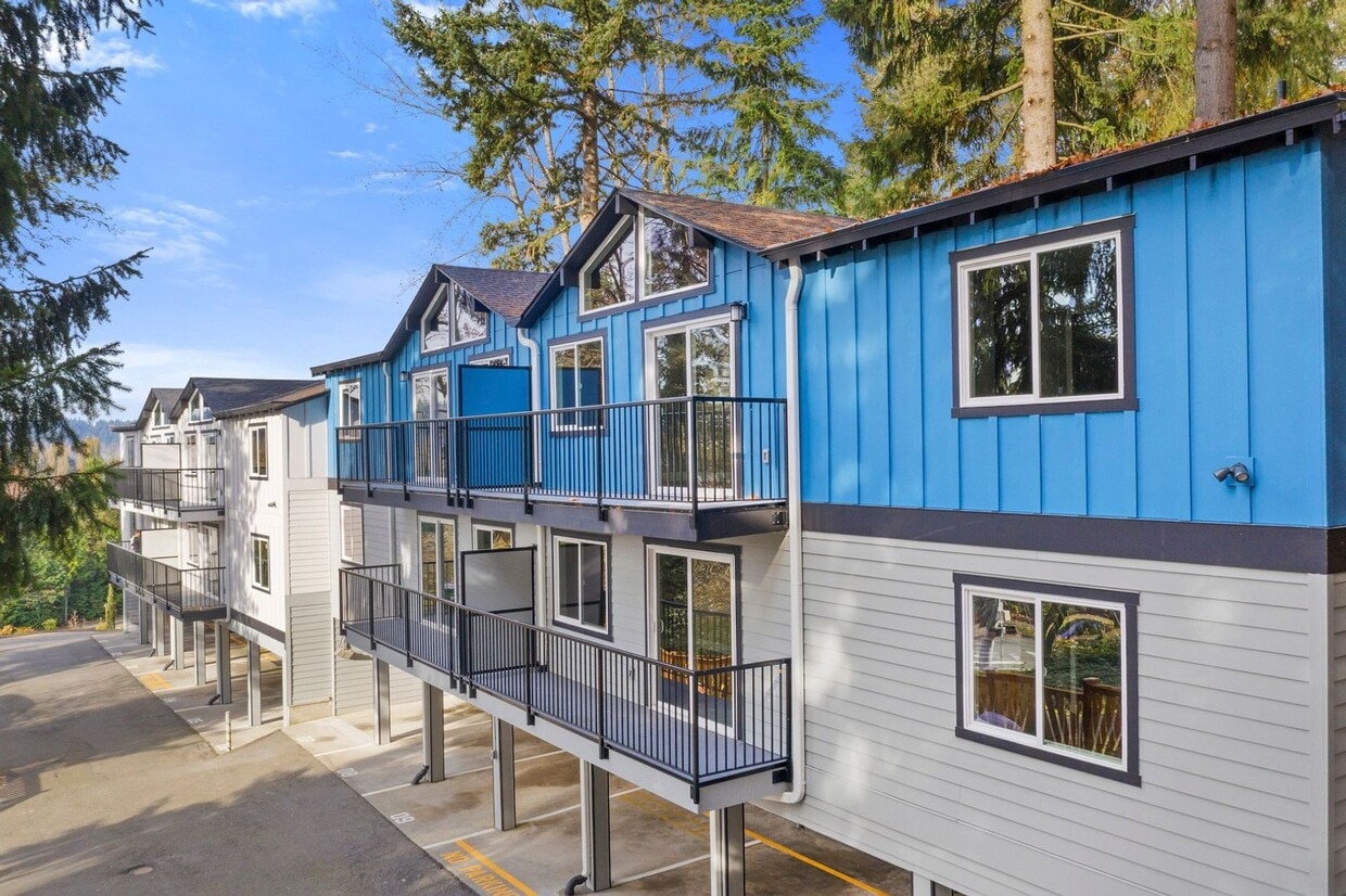 Primary Photo - 9110 Redmond - Woodinville Rd NE