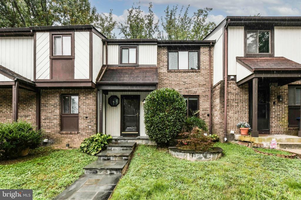 Foto principal - 5836 Jackson Oak Ct