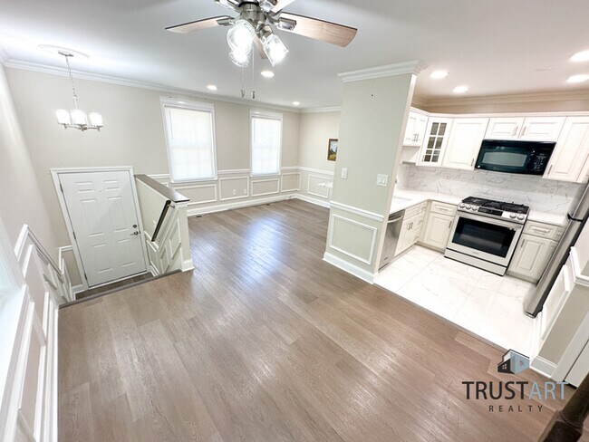 Building Photo - 3 Bedroom house with garage in North East,...