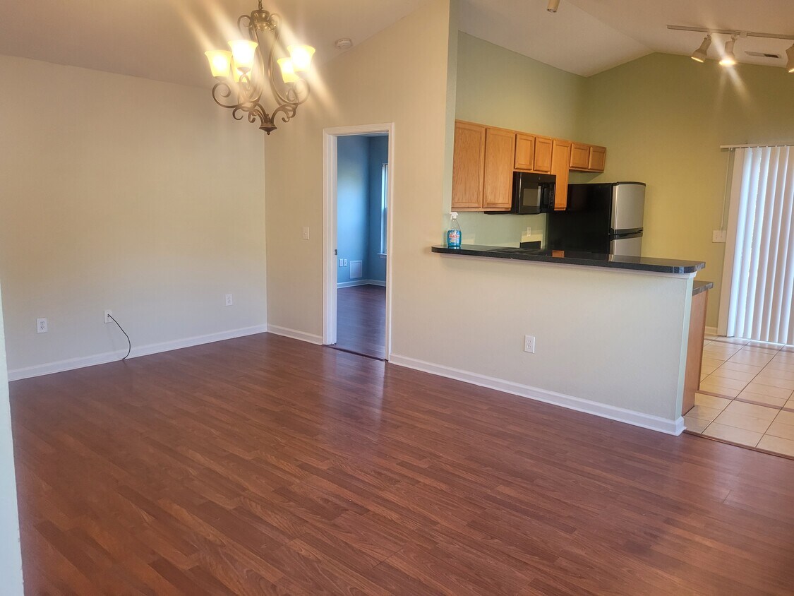 3009 Hollybrooke Dr, Myrtle Beach, SC 29579 House Rental in Myrtle