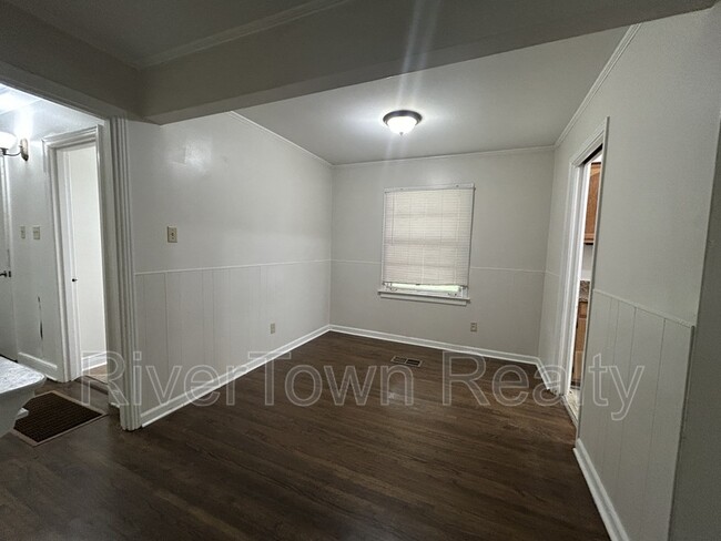 Foto del edificio - 4496 Boyce Rd