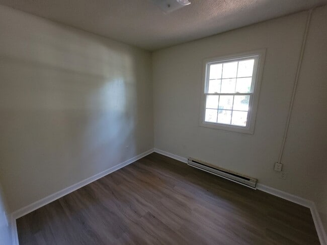 Building Photo - 135 Aunt Mary Ave