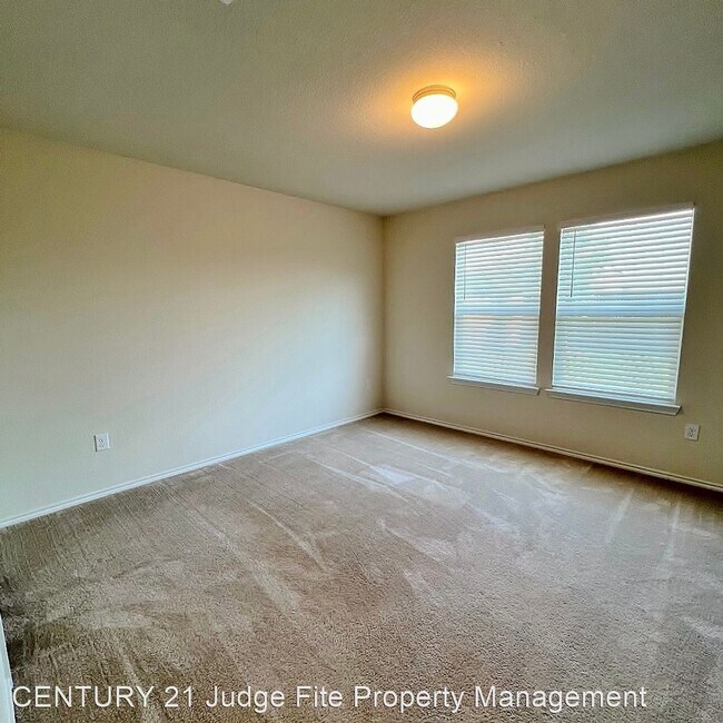 Building Photo - 3 br, 2 bath House - 1337 Vernon Drive