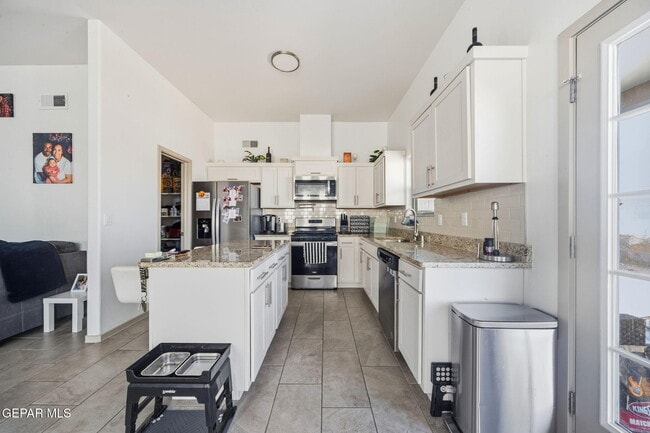 Foto del edificio - 1181 Summer Rain St