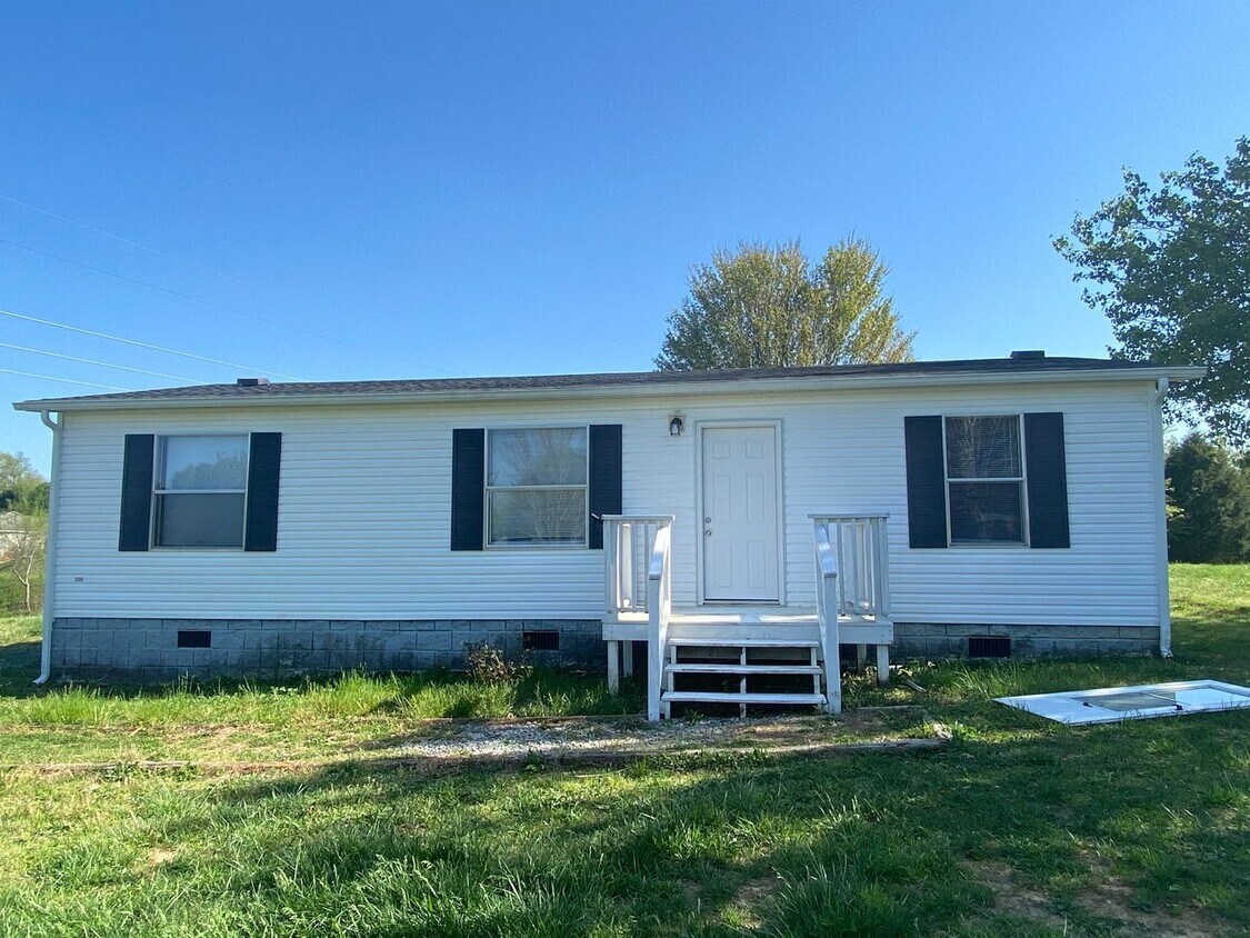 Primary Photo - 3 Bedroom 2 Bath