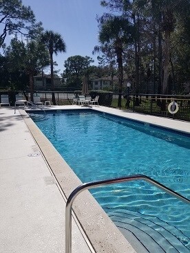 Foto del edificio - 1733 Courtyard Way