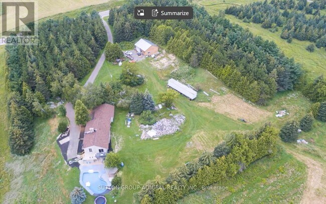 Photo du bâtiment - 934349 Airport Rd