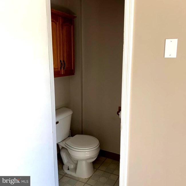 Foto del edificio - 540 Colonial Dr