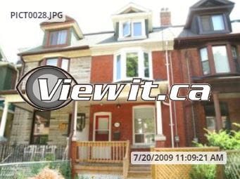 Photo principale - Large 3 Bedroom Upper Level Unit