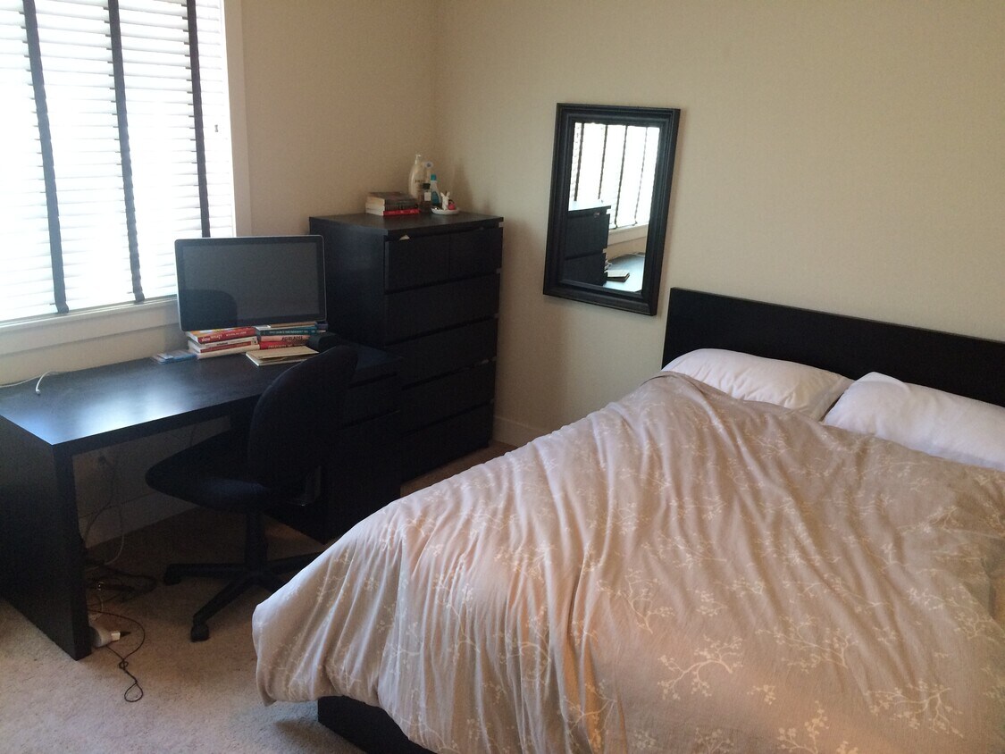 Foto principal - 100 Denardi Ln