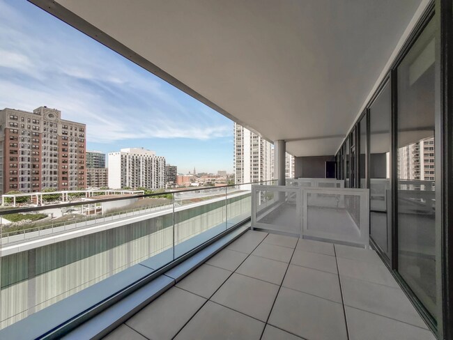Foto del edificio - 1250 N Clark St