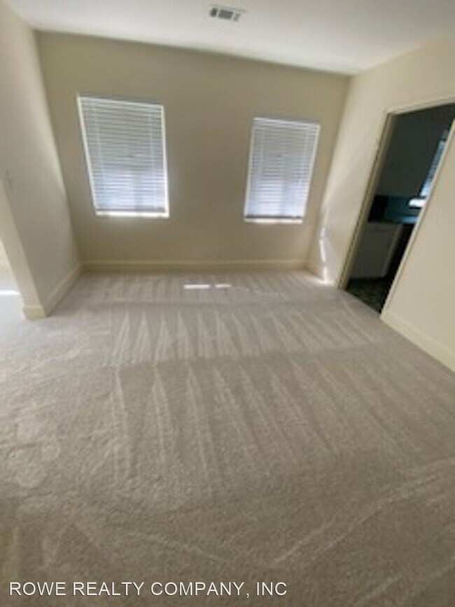 Foto del edificio - 3 br, 1 bath House - 1913 WILDWOOD AVENUE