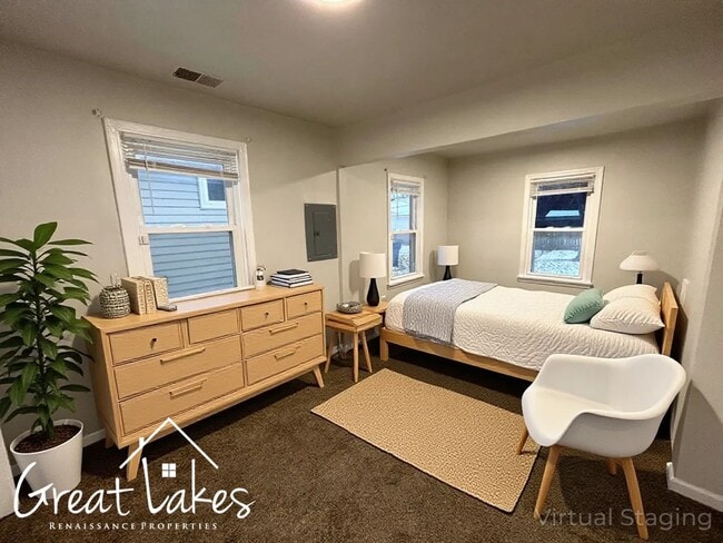 Building Photo - Lovely 2 Bedroom 1 Bathroom now available for rent