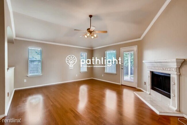 Building Photo - 4 br, 2 bath House - 115 Inman Dr UNIT