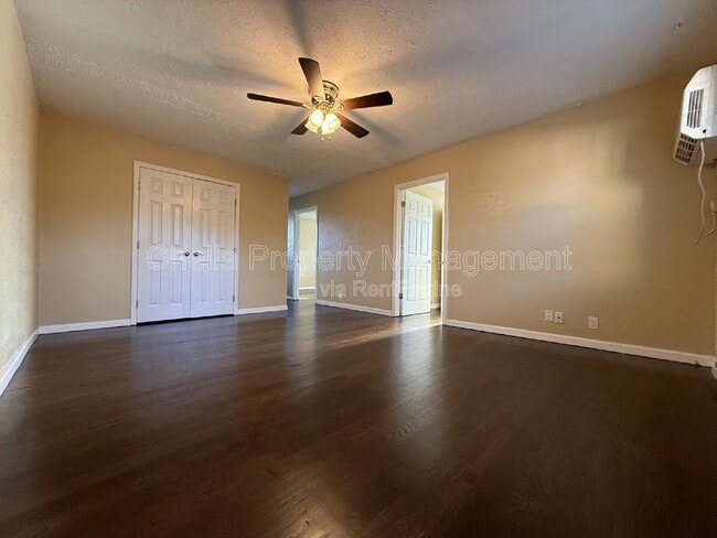 Building Photo - 924 Boscobel St