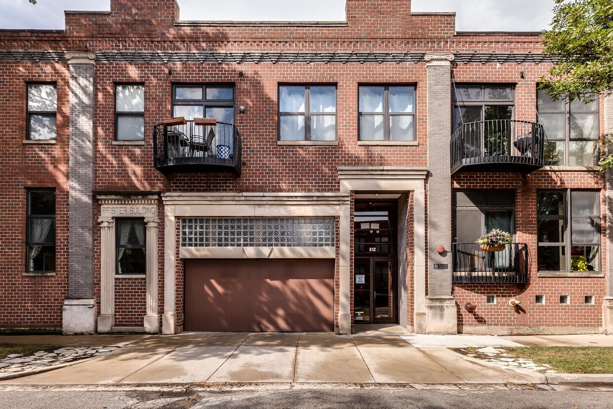 612 N Oakley Blvd Unit 109, Chicago, IL 60612 - Condo for Rent in Chicago,  IL 