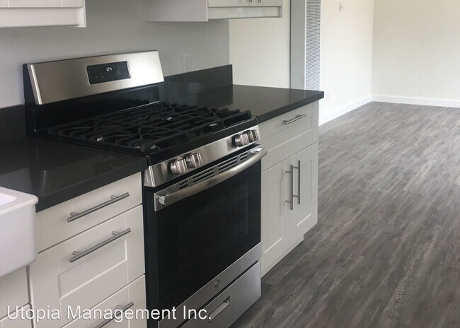 Foto del edificio - 4318-4320 Noyes St