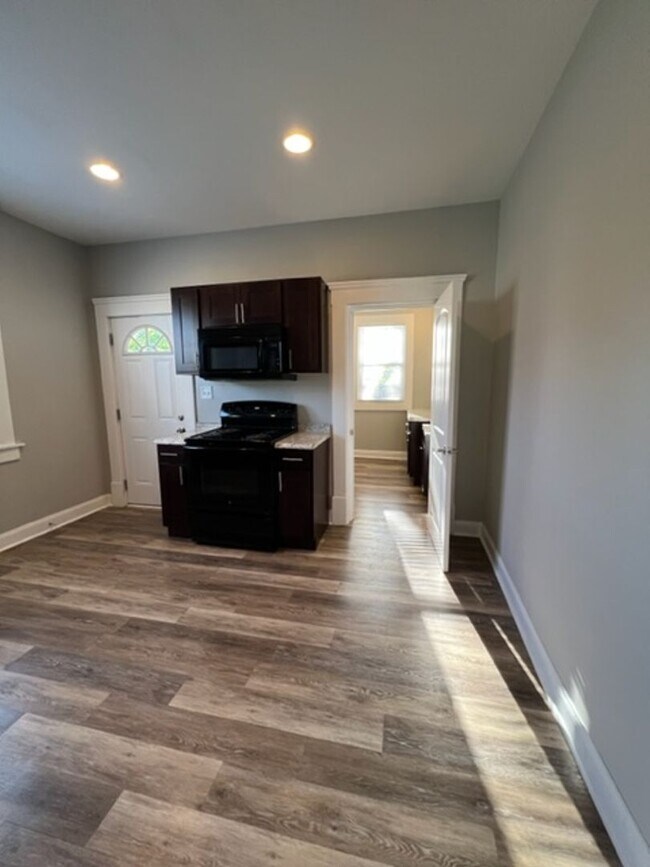 Foto del edificio - 764-768 S 17th Street