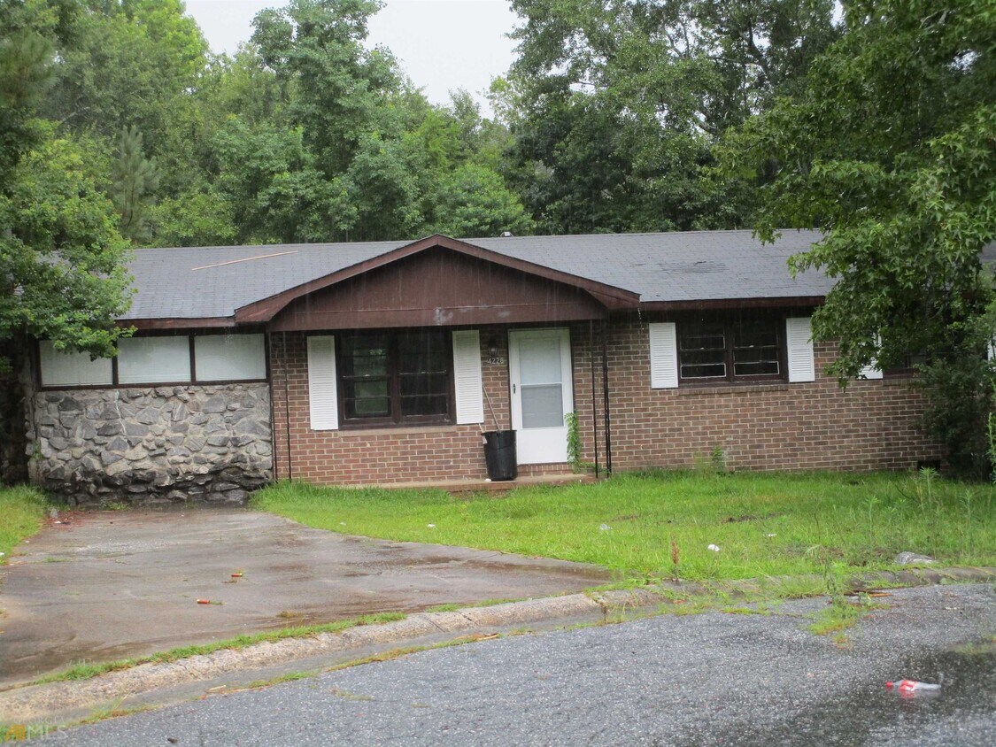 4228 Mark Pl, Macon, GA 31204 House Rental in Macon, GA