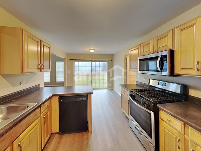 Building Photo - 1844 Courtwright Dr