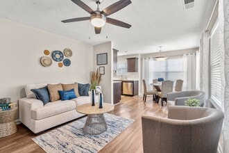 Building Photo - Flintlake