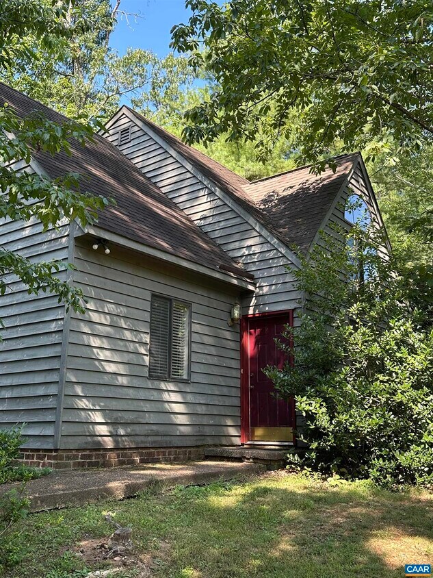 Primary Photo - 1704 Bent Tree Ct