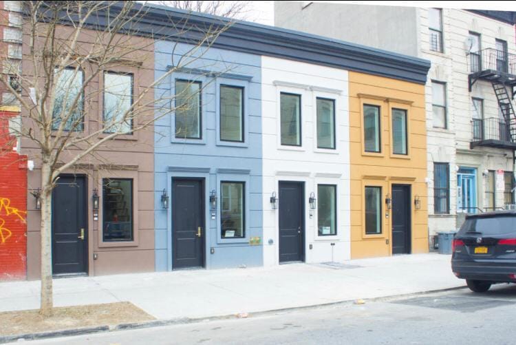 Primary Photo - 299 Chauncey St