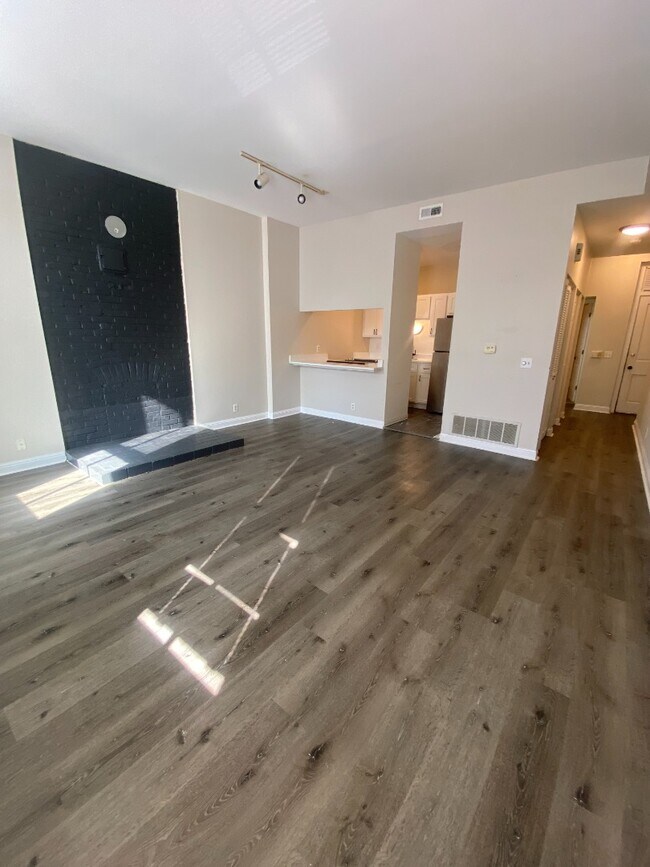 Foto del edificio - 911-A Geyer