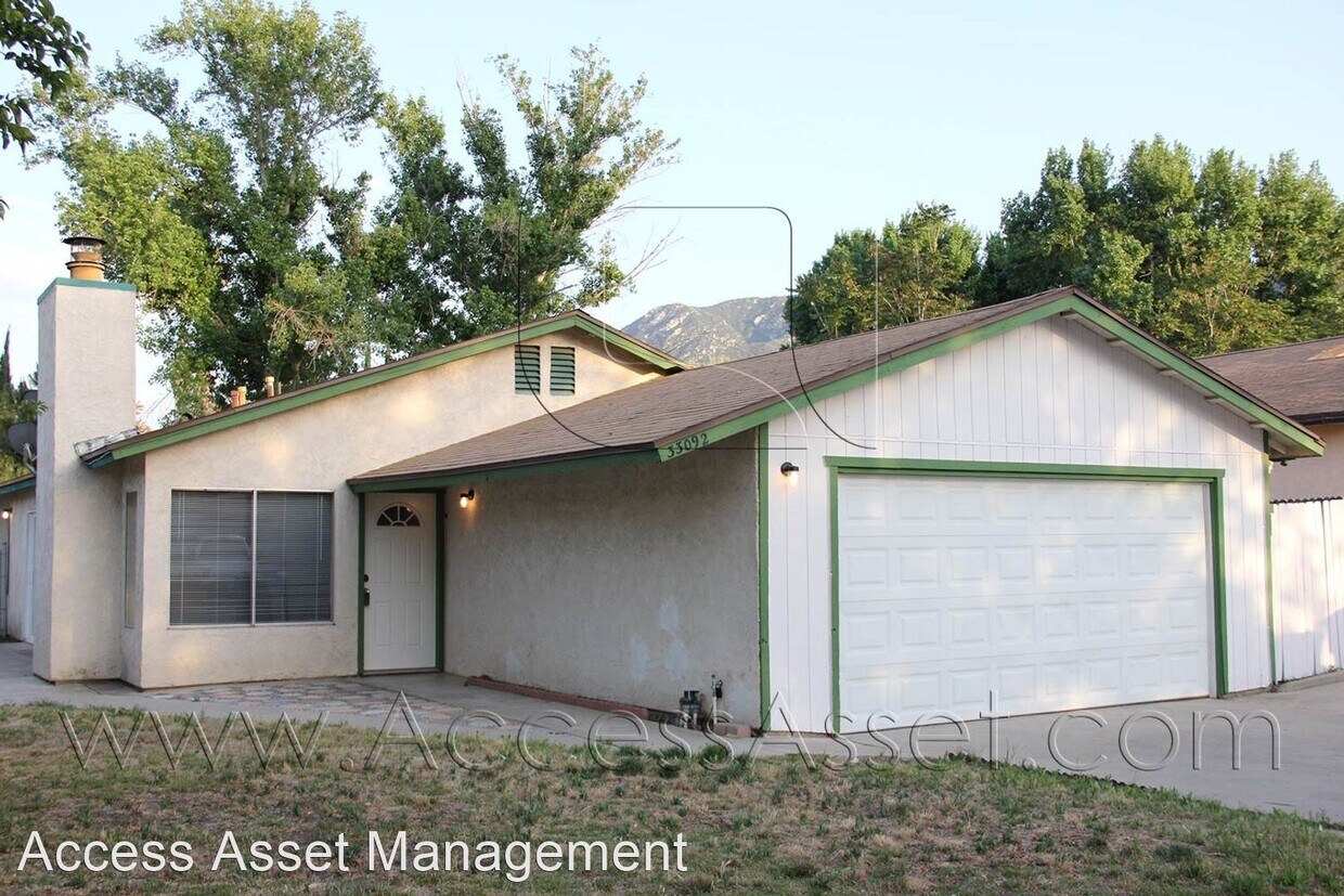 Primary Photo - 33092 Esther St