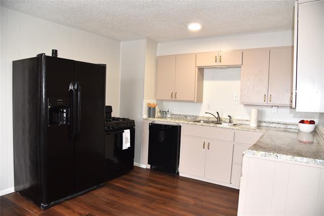 Foto del edificio - 900 W Chestnut St