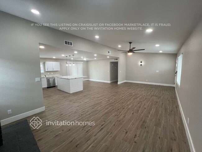 Foto del edificio - 1014 S Nina Cir
