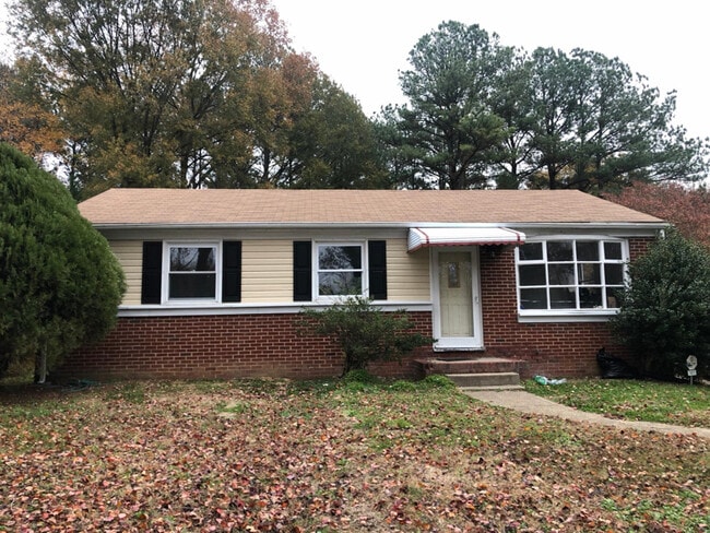 Building Photo - 7411 Griffin Ave