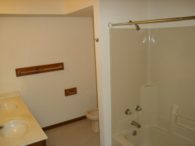 Building Photo - 422 Kickapoo St