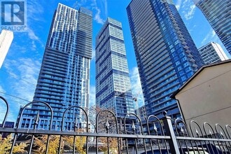 Building Photo - 181 Dundas St E