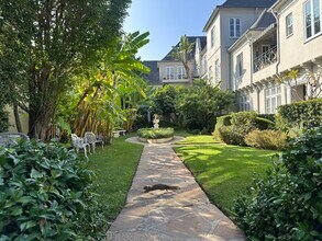 Building Photo - 1407 Laurel Ave