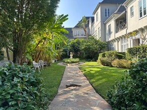 Building Photo - 1407 Laurel Ave