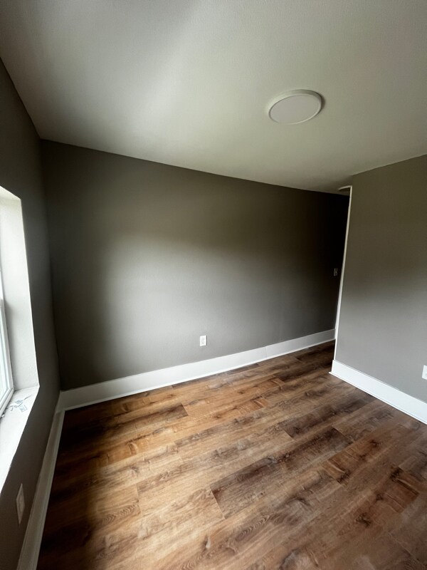 Foto del edificio - 224 S Jefferson Ave