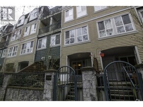 Building Photo - 3258-3258 Heather St