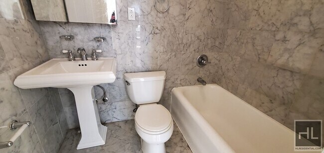 Building Photo - SECOND AVENUE