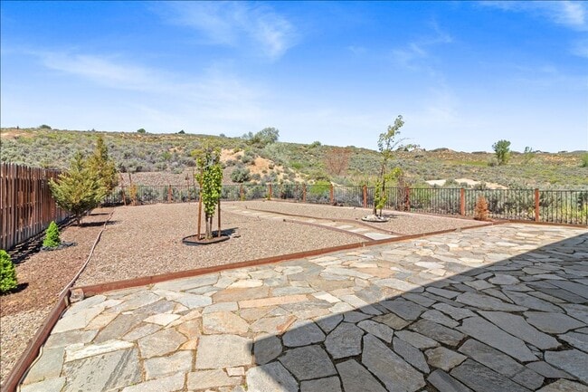 Building Photo - Recently remodeled three-bedroom, three-bath home