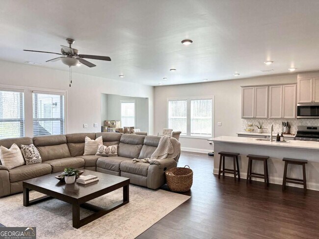 Foto del edificio - 3075 Summerpoint Crossing