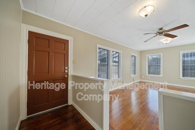 Photo - 103 Cosgrove Street House