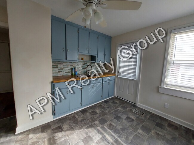 Foto del edificio - 108 Kilbourne Rd